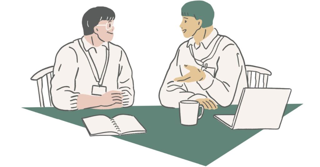 共通の目標に向かって意見を出し合う管理職チームのイラスト