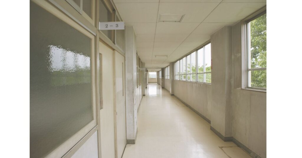 不登校初期に学校と連携するための連絡準備