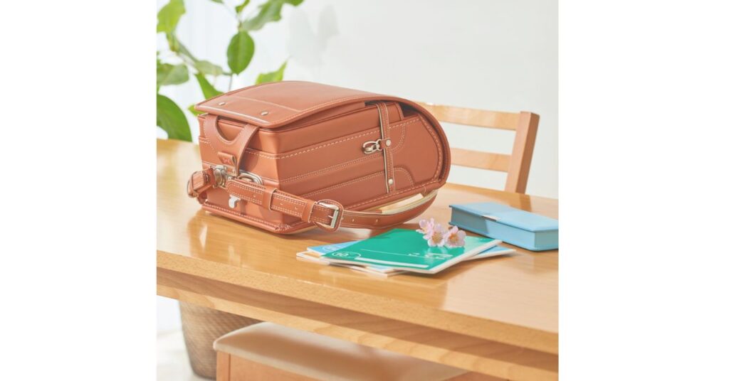 不登校の始まりを告げる朝の通学バッグ